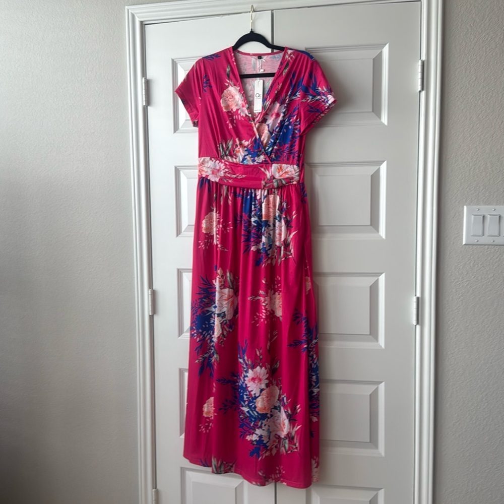 Floral pink dress